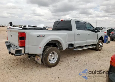 2025 Ford F350 Super Duty z USA, uszkodzony, nr VIN 1FT8W3DT6SED29041